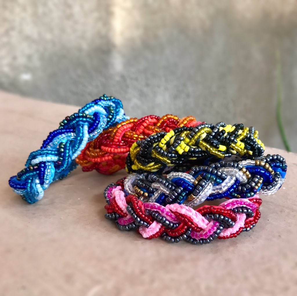 ekyssa_creation's tweet photo. We love colours #ecofriendly #jewelry #bracelets #beads https://t.co/K5jB3uB1eo