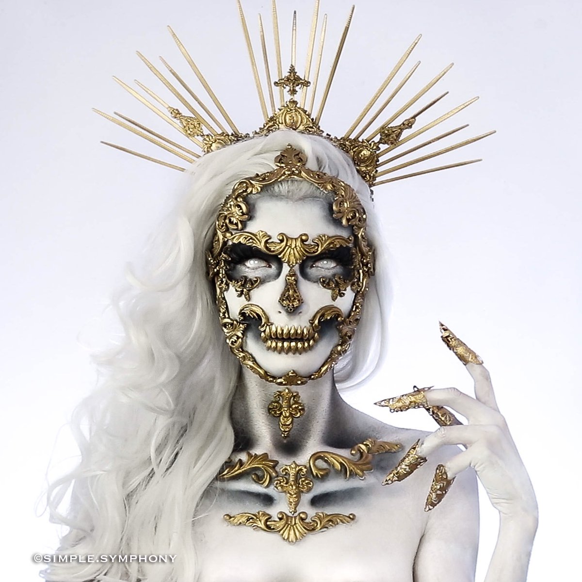 simplesymphony_'s tweet image. The Haunting Of Versailles 💀 
Tutorial youtu.be/6Ut1mk-ZE-I
Inspo: Candymakeupartist