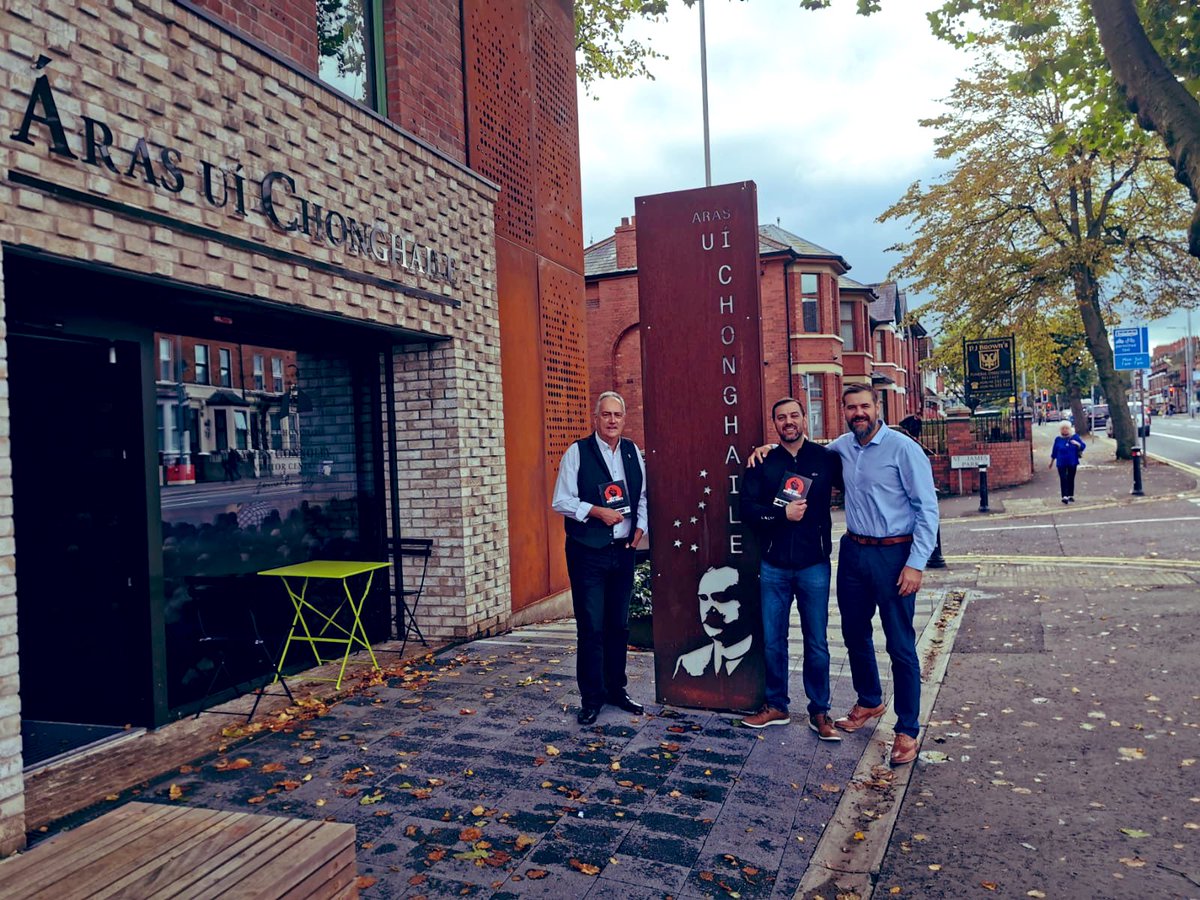 FailteFeirste's tweet photo. Delighted to catch up with @sean_murray1 in advance of @Respectfilmfest opening gala tonight @Culturlann and a weekend of film in @JamesConnollyVC
#RespectFilmFest https://t.co/f20shG2jbY