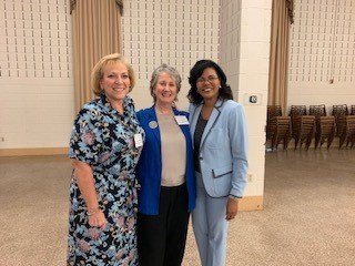 nchemstweets's tweet photo. NCHEMS president Sally Johnstone enjoying time with SHEEOs @AngiePaccione (Colorado) and @KimHunterReed (Louisiana) @SHEEOed #SHEEOPPR https://t.co/9Mc8eJURoo