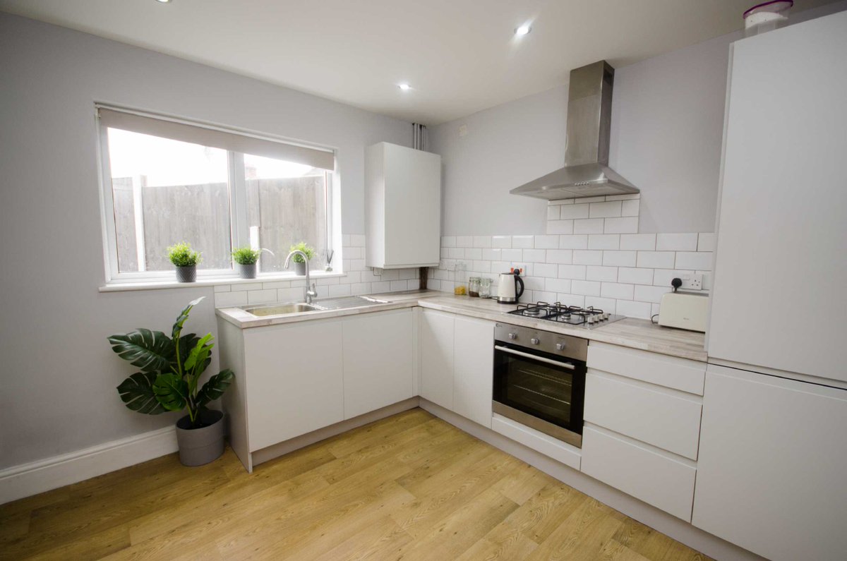 * RECENTLY IMPROVED * POPULAR LOCATION * CLOSE TO LOCAL AMENITIES * Well presented 3 bedroom terraced house close to good local schools. No onward chain.  Boughton £179,950 #chestertweets