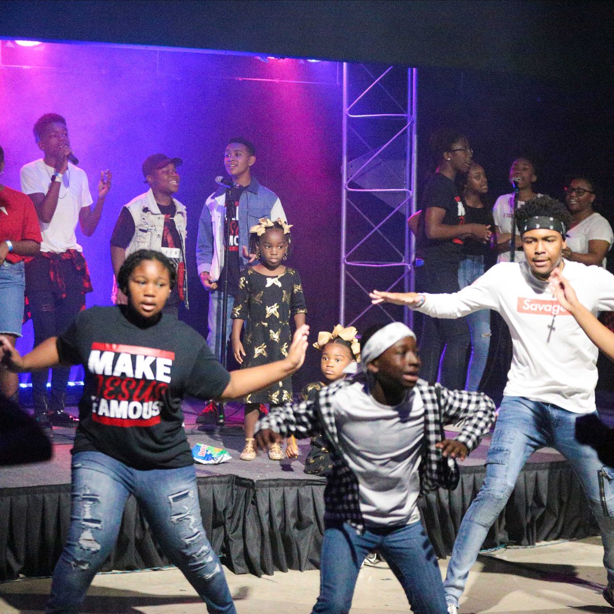 tphnorth's tweet photo. A huge SHOUTOUT to the @tphfw student ministry, @FireHouseFW, for hanging out with #FHNorth this past Sunday. Their energy was on 100 and they are doing an awesome job helping to #MakeJesusFamous for the students of DFW.
#NorthDallasWins https://t.co/IZLoMdE2I2