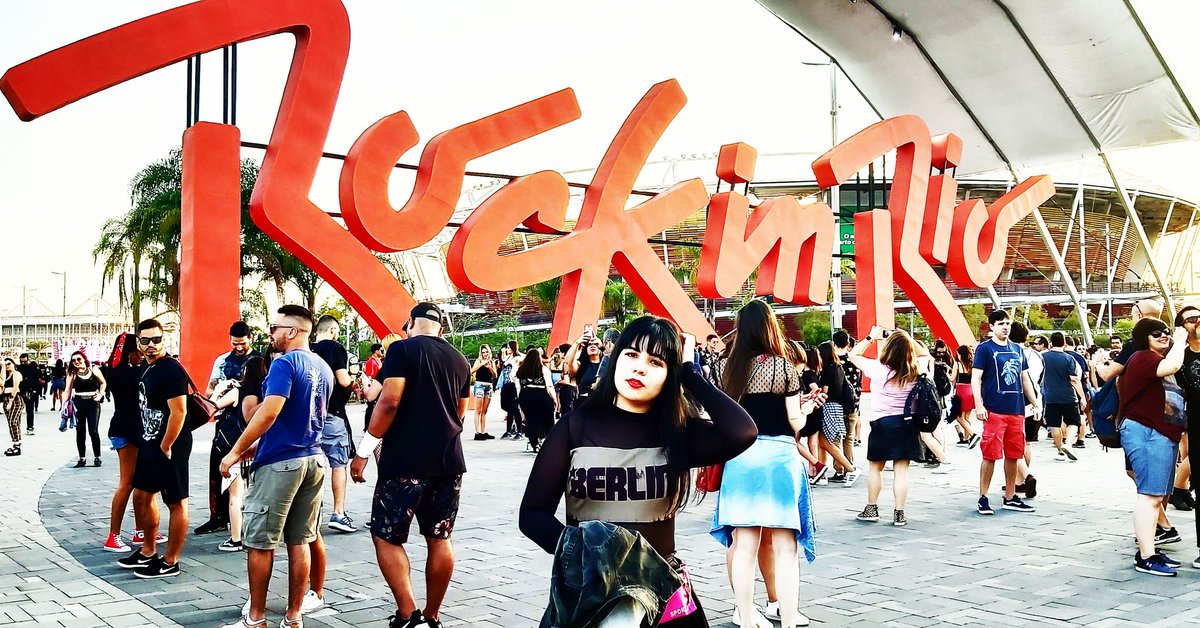 lsmglorena's tweet photo. YAAAAAAAAASSSS #PanicInBrazil #RHCPnoMultishow #RockinRio2019 https://t.co/9D9mzPBzAM