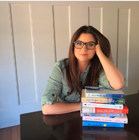 BookSparks's tweet photo. You know we love a good surprise around here! 👀 Guess who our surprise guest is for #FRC2019?! Comment below if you’re just as excited as we are to #hitthebookclub with @TiffaniThiessen! 😍📖🕺 https://t.co/HdruCAfGQe https://t.co/bEtBHruZFA