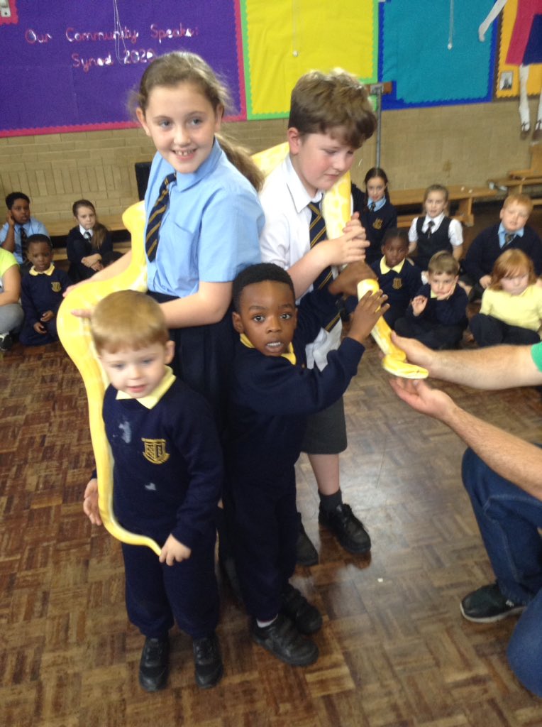 StSebastiansPri's tweet image. #Foundation1 have had a wonderful afternoon meeting lots of different animals!