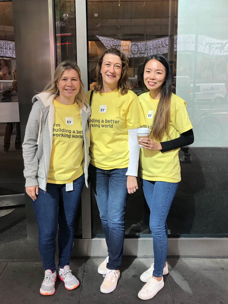 pirozzi_pia's tweet photo. Thanks to EY for allowing us to serve our communities today. We are one of 6,300 other people in the East region and over 20,000 people nationally making our communities better today #EYConnectDay #projectsunshine #BetterWorkingWorld https://t.co/gunWX7BjUg