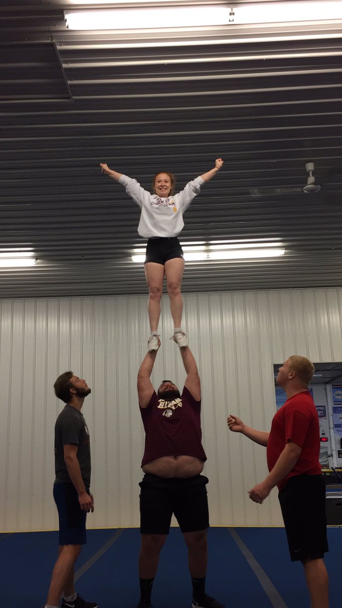 Indian Hills Cheer tweet media