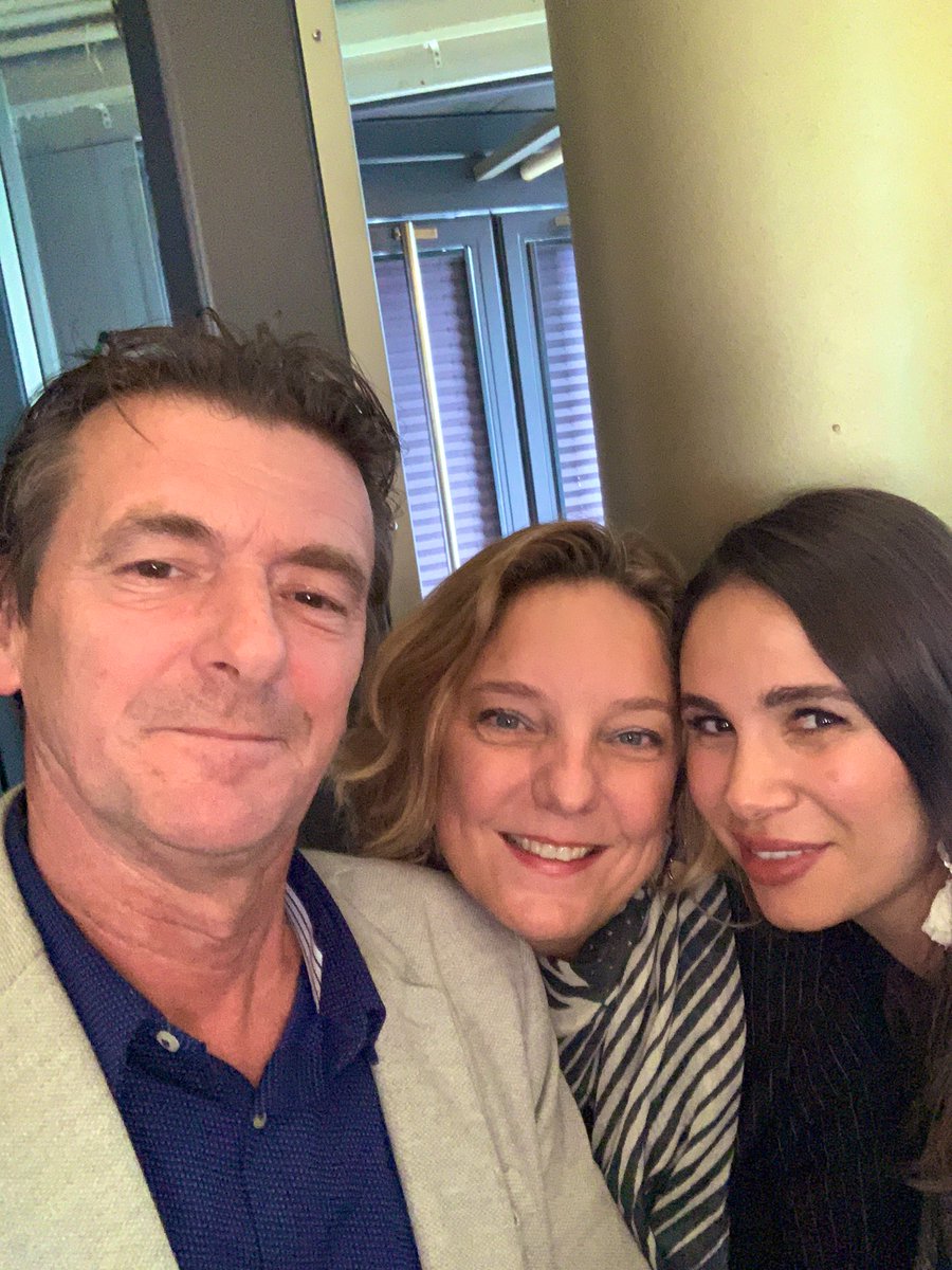 Gyzlene's tweet photo. Spannend!!!! #leraarvanhetjaar2019
Trots op onze collega #AlbertoAlvarez van @AlbedaMBO #RTHAcollege https://t.co/0wFhvYqPX8