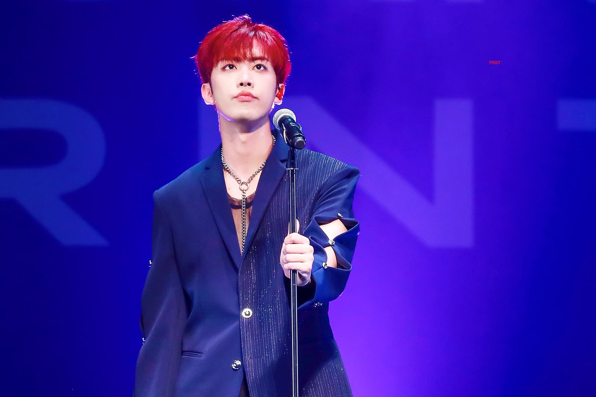 PURE_SCENT1's tweet photo. [ HQ ] 190928 @KNKOfficial220

#크나큰 #정인성 #인성짱짱
#KNK #INSEONG #インソン https://t.co/GcY2RWigvA
