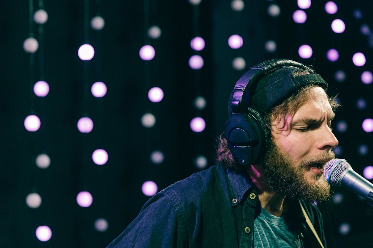 kexp tweet media