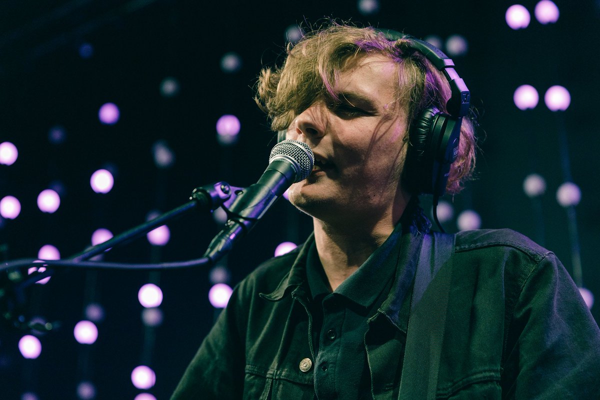 kexp tweet media