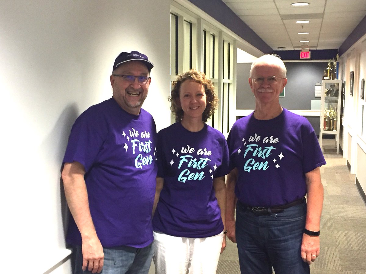 Furman_POL's tweet image. The POL department proudly supports @FurmanU #FirstGen students. #FirstGenFriday