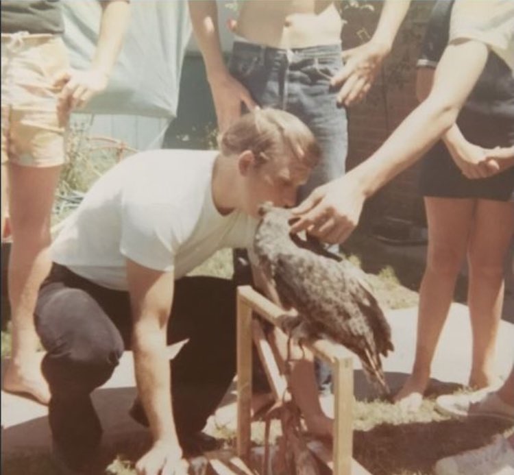 Sharon’s daughter tweet media