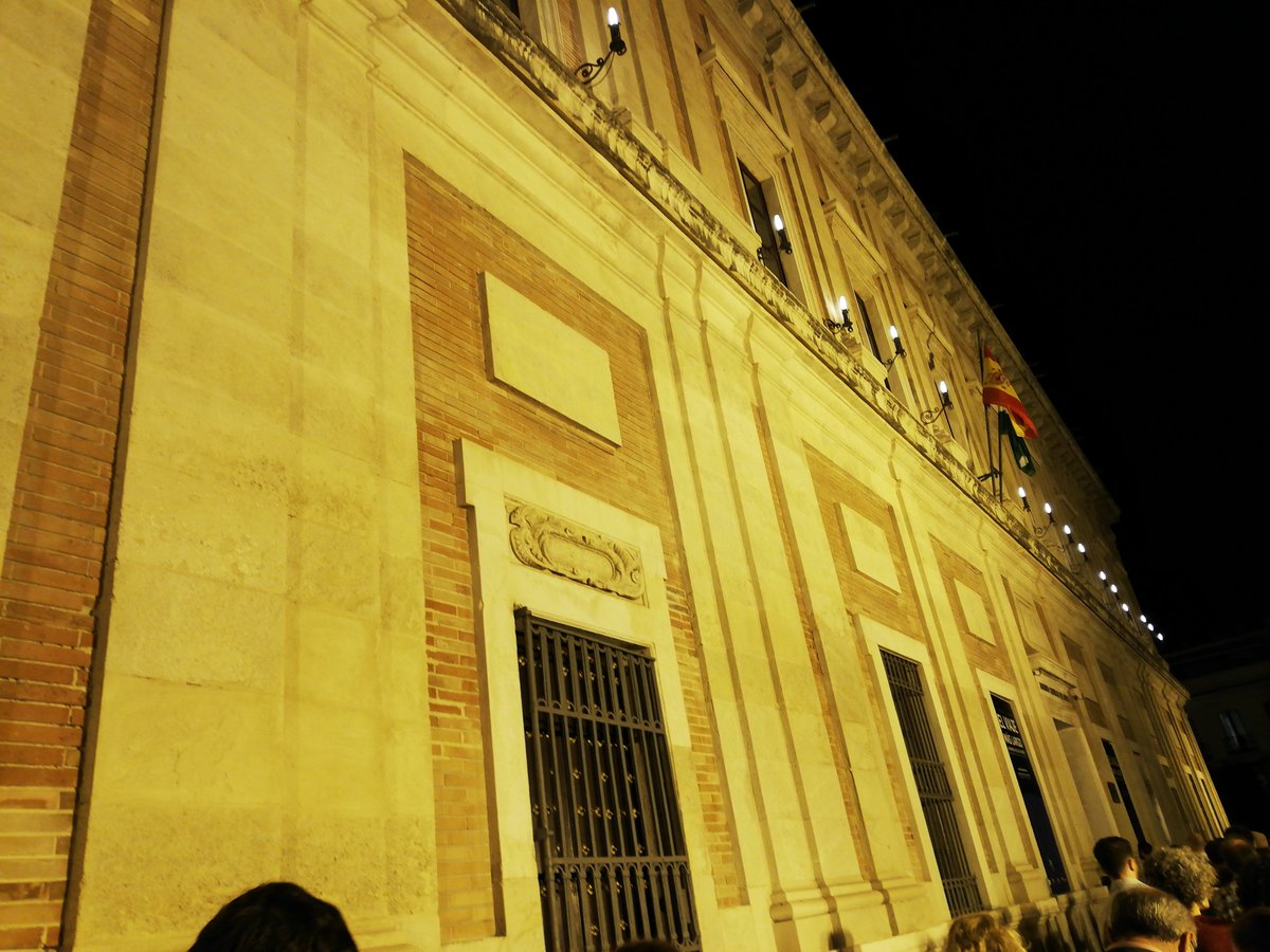 dansar2501's tweet photo. #Noche en blanco 2019, estupenda noche para disfrutar nuestra cultura y nuestros museos o monumentos https://t.co/gfoVNLWCKb