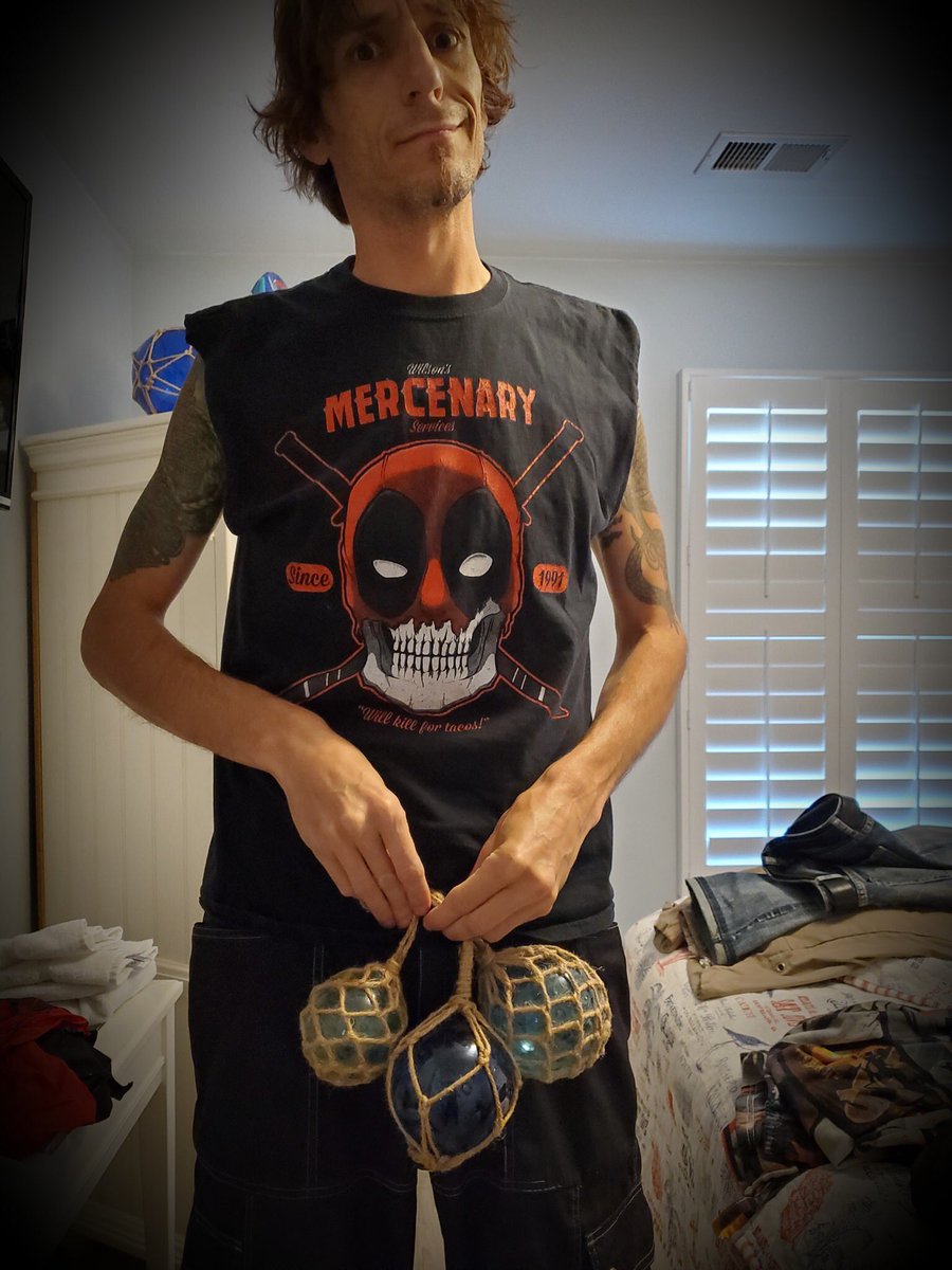 It's Day 3 for us here in Myrtle Beach and it's hot as balls. You can find us on The Deck Stage <a href="/HOBMB/">House of Blues Myrtle Beach</a> starting at 7pm. 

#ontheroadwithJasmineCain #SEVEN #tour #touringrockband #femalerockband #SouthCackalacky #motorcycles #motorcycleevents #harleydavidson #indianmotorcycles