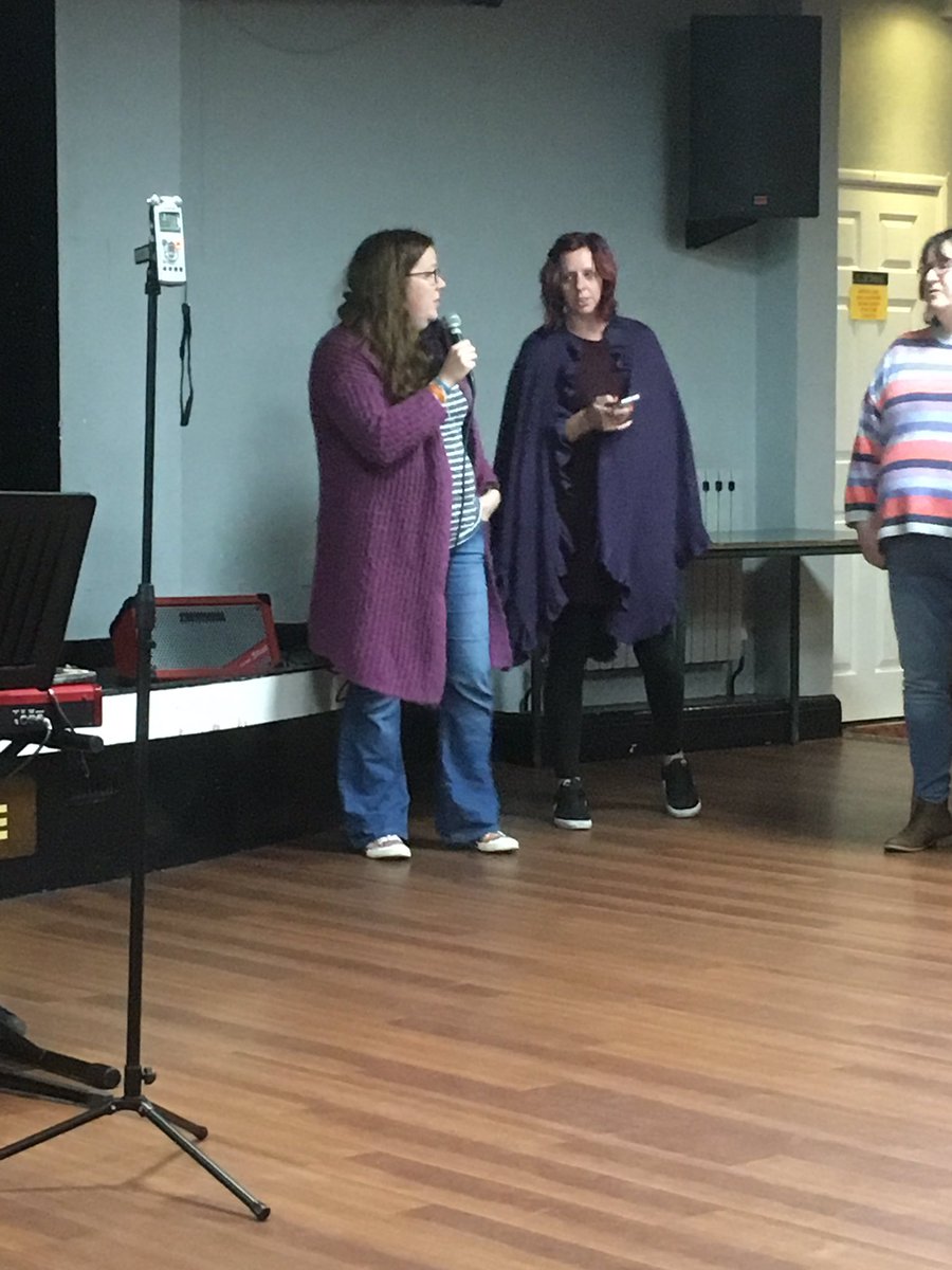 SuffSoulSingers's tweet image. It was slightly chilly at rehearsal last night as you can see by the colour coordinated jumpers.#communitychoir #differentvenue
