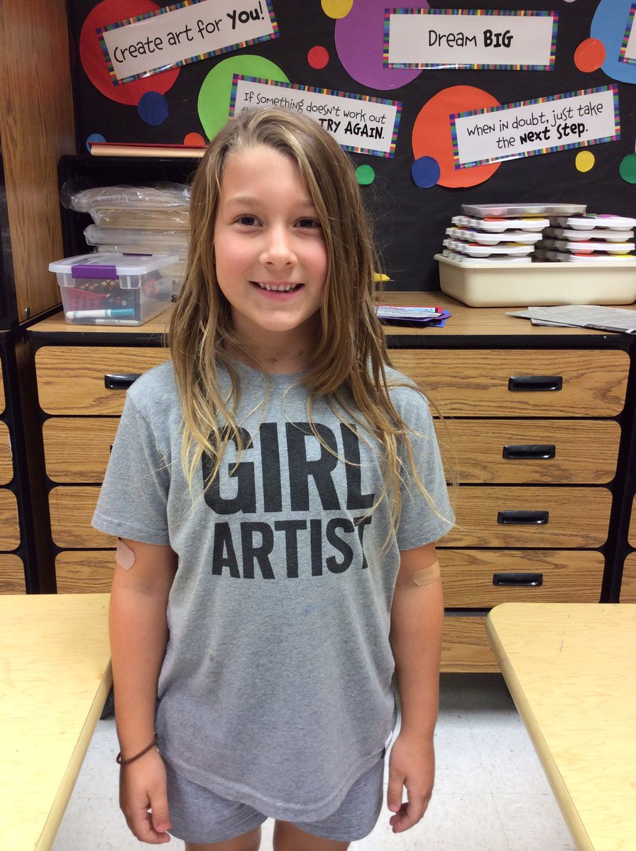 I love this shirt a 1st grader wore to art today’s!❤️<a href="/kfinkART/">RoundHill ART class</a> <a href="/RoundHillES/">Round Hill Elem</a> #rheawesome