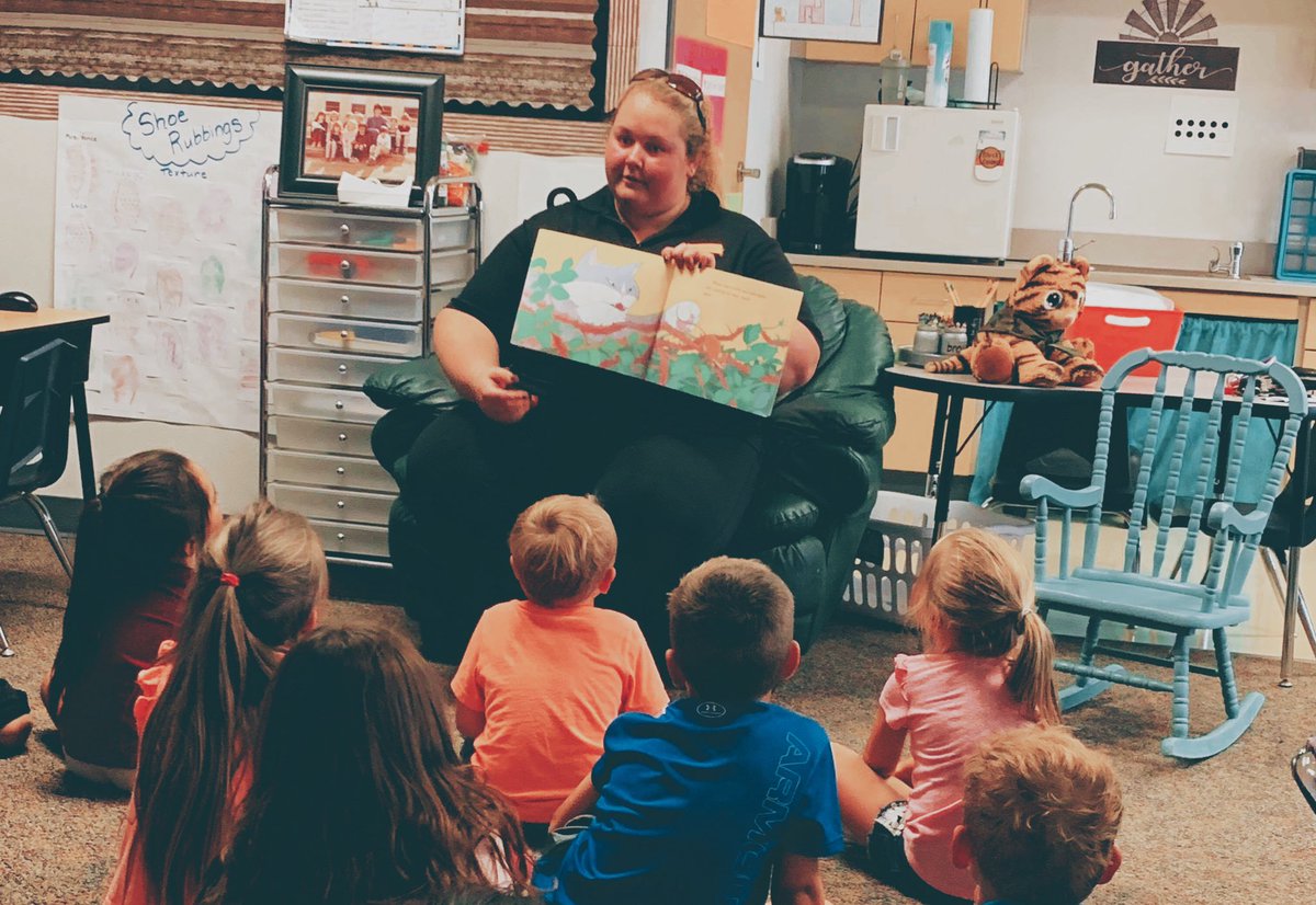 We love volunteering with children when we get the chance! Thank you to the Krum Early Education Center for allowing us this amazing opportunity! 💜