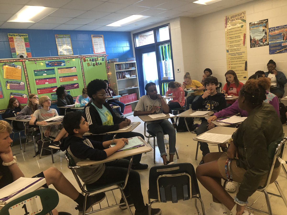MrsSandsELA's tweet photo. The Outsiders: Socratic Seminar!! #lcmscougarstrong https://t.co/snB3Pg0wwV