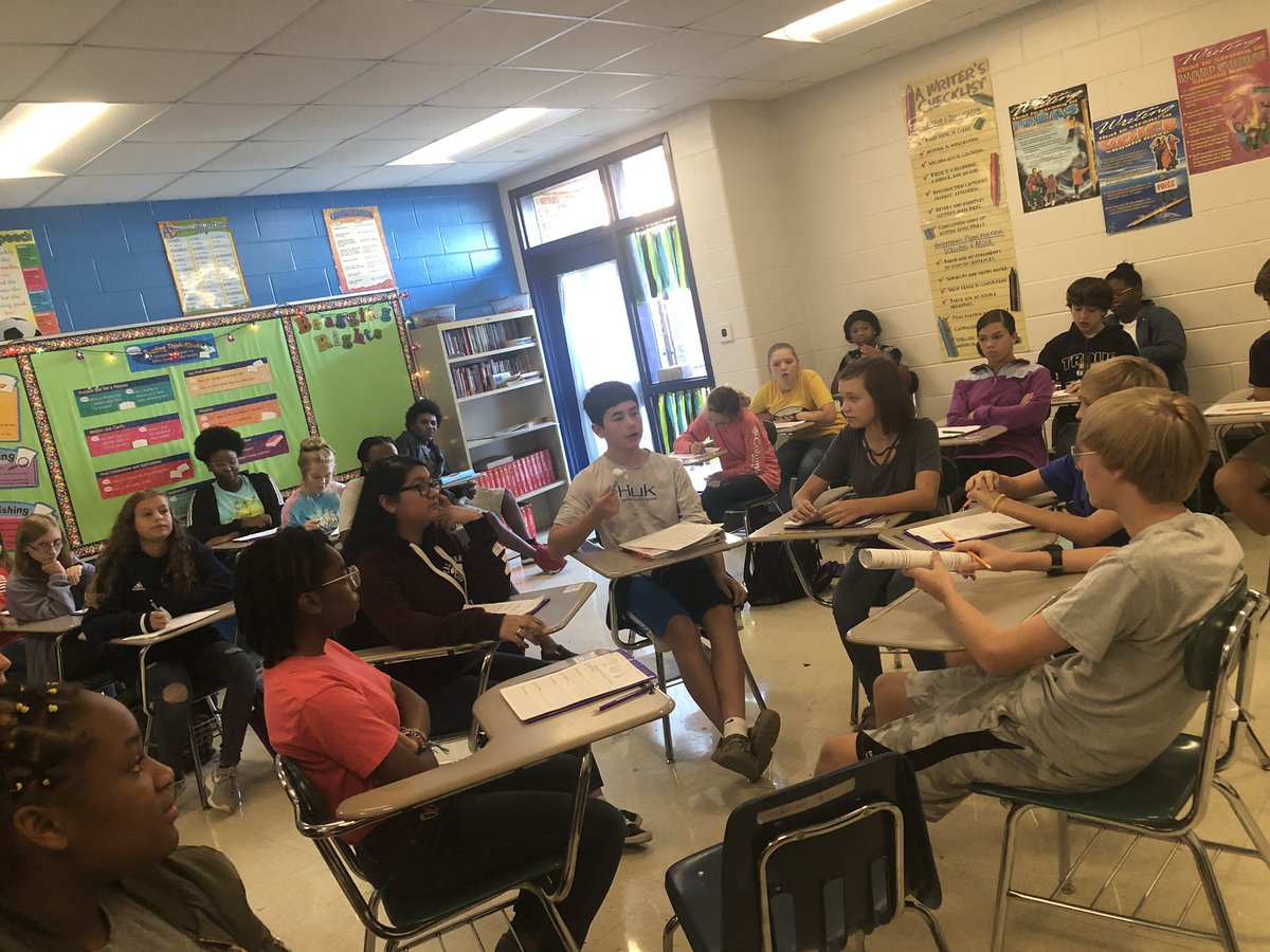 MrsSandsELA's tweet photo. The Outsiders: Socratic Seminar!! #lcmscougarstrong https://t.co/snB3Pg0wwV