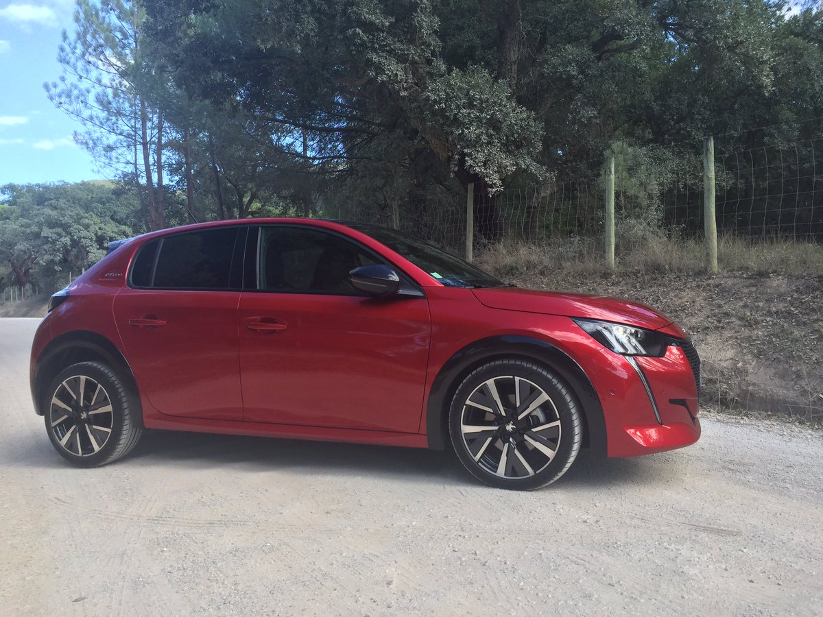 vintage_pic's tweet image. #208FirstDrive