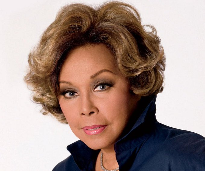 Diahann Carroll, Oscar-nominated, pioneering actress, dies https://t.co/mKKCvmq1iQ