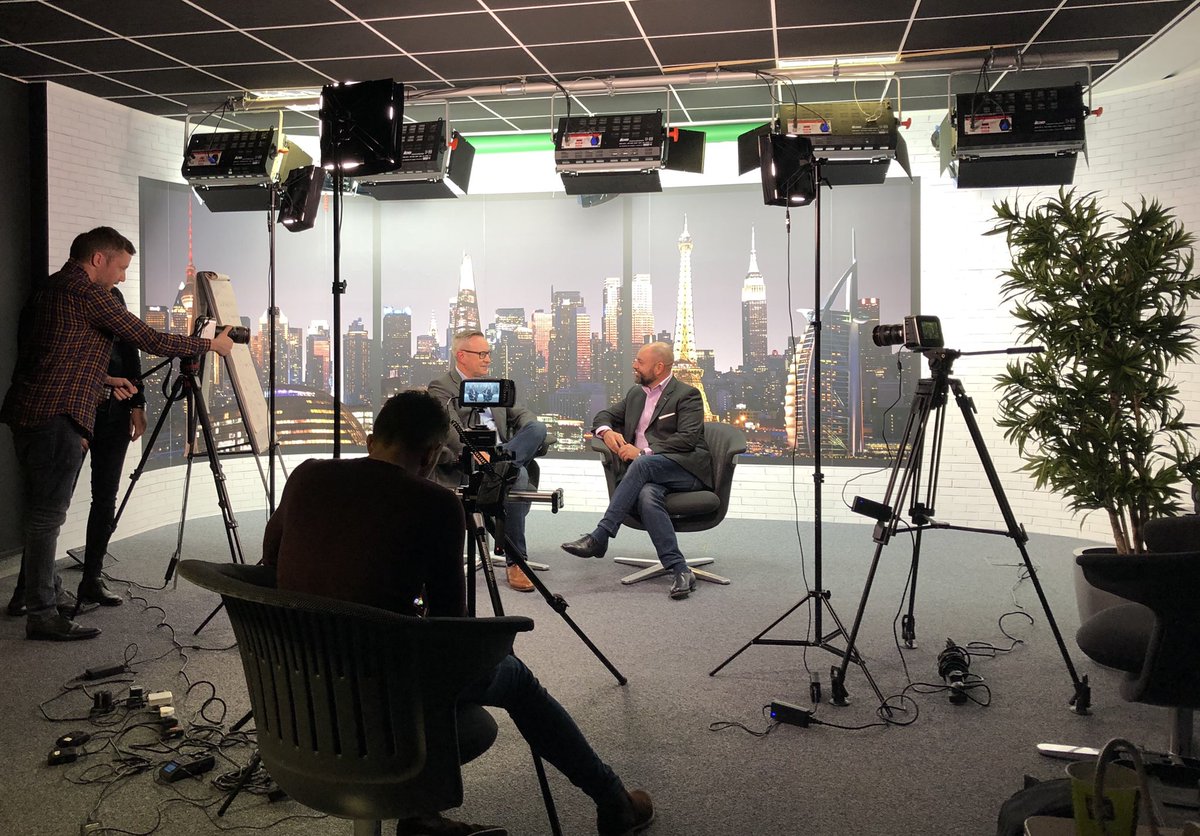 LucEsprit's tweet image. Always nice to have a great chat with @AdrMcDonald around #dataprotection on a Friday!

Take a closer look at our brand new #PowerProtect Data Domain 👉 dell.to/2nzX5ng