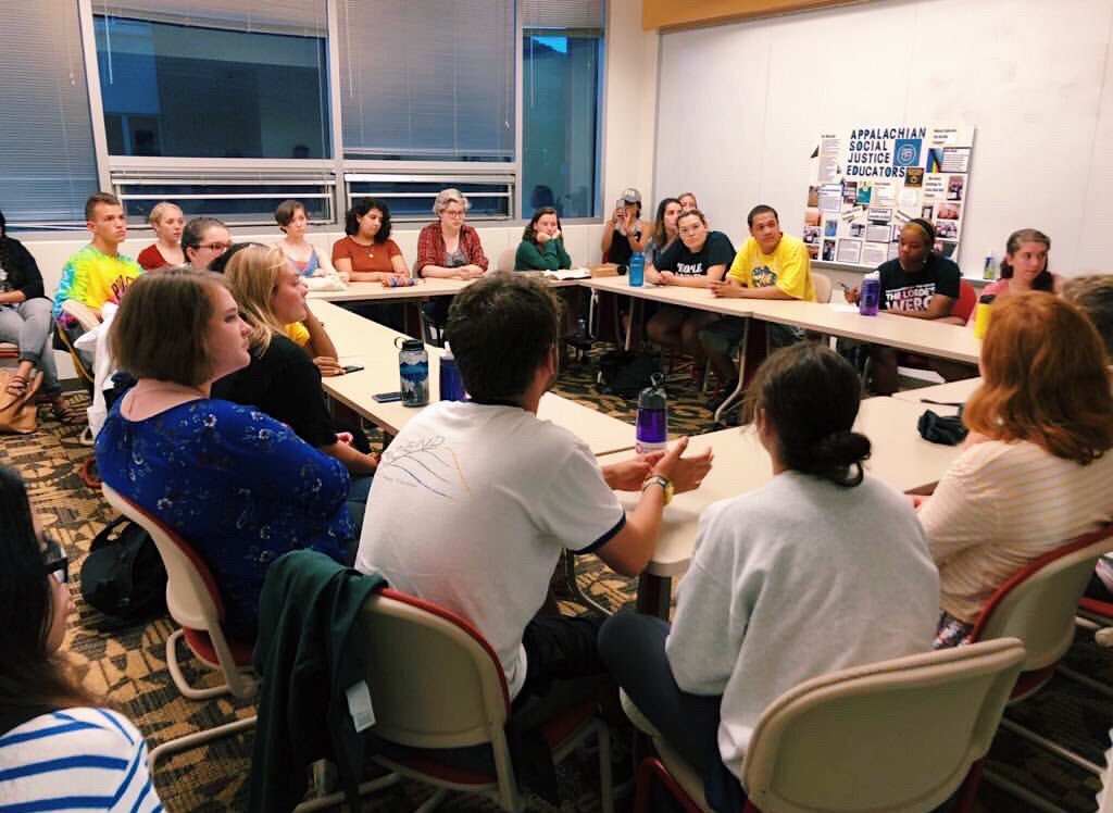 AppSJeducators's tweet photo. Who is ASJE? What is ASJE? We are a collective. https://t.co/NVBIYVbhVk