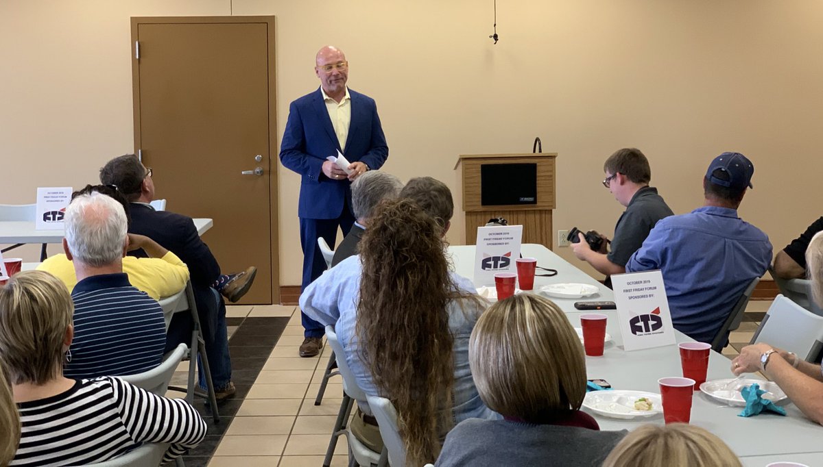 BradKTEC's tweet photo. Great to see Patrick Ford the new Economic Development Director for Lebanon/Marion County Industrial Development Foundation today at the First Friday Forum #LookingForwardToWorkingTogether @KyTouchstone @ICE_Cooperative @ThinkKentucky #RuralEcononicDevelopment https://t.co/GGMnP0Ra2e