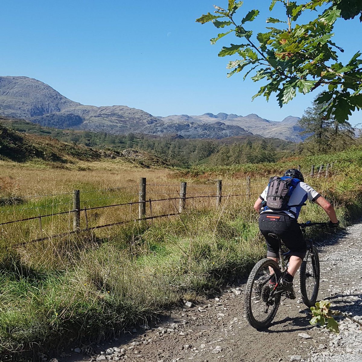 CycleActive's tweet photo. Hacking away at the Lake District.
#mountainbike #mtblife #mountainbikeholiday #mountainbikeride #cycleactive https://t.co/d50icatafl