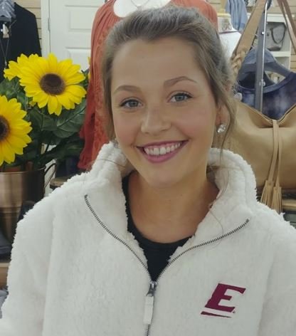 Cool weather arrived just in time for #EKU #Homecoming Weekend!! 
Wouldn't you LOVE to sport this #GoBigE Sherpa at the Parade tonight!?!? ;) 
(Did we mention it has pockets?!)
