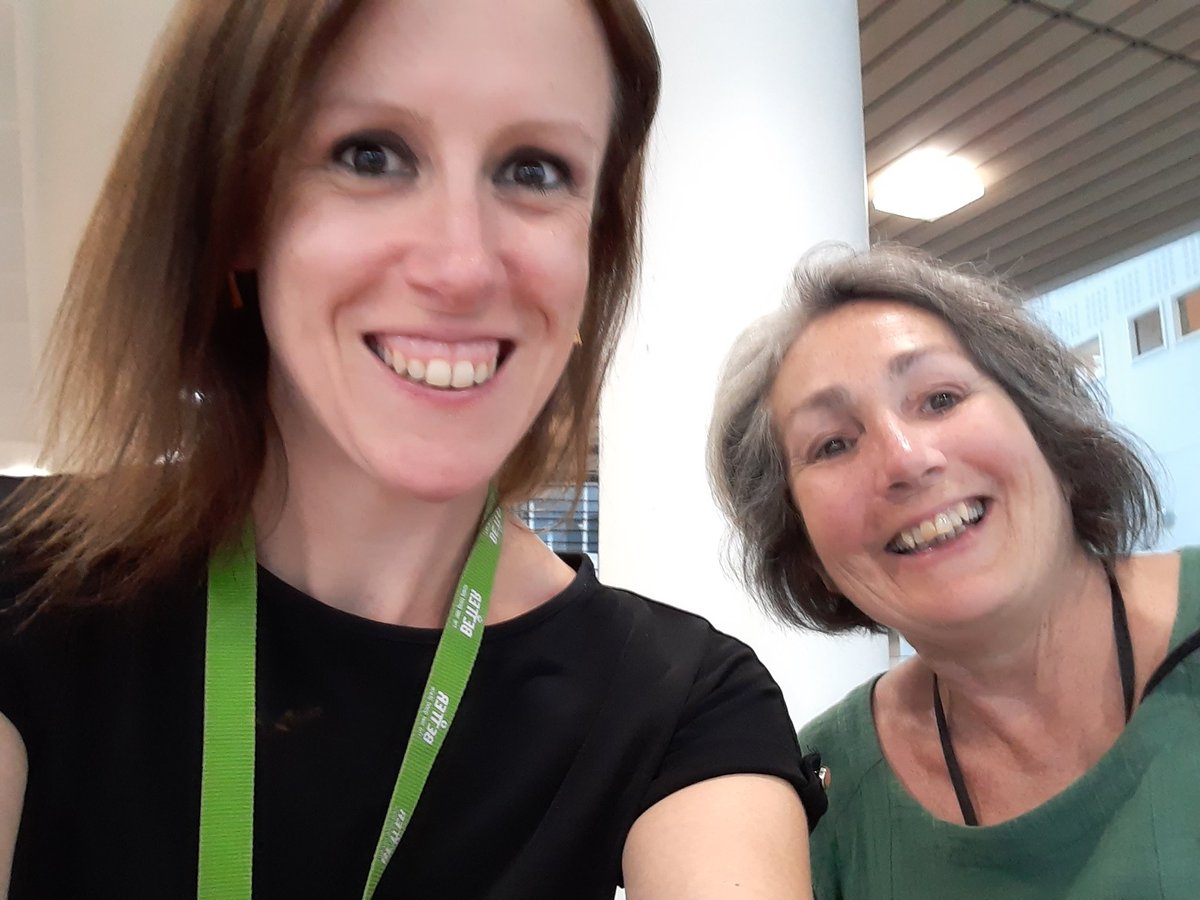 LisMarrow's tweet photo. @stellduffy @miriam_storey if ever you are in NZ please visit. we love meeting g up #globallibraries https://t.co/Jkp31tymjM