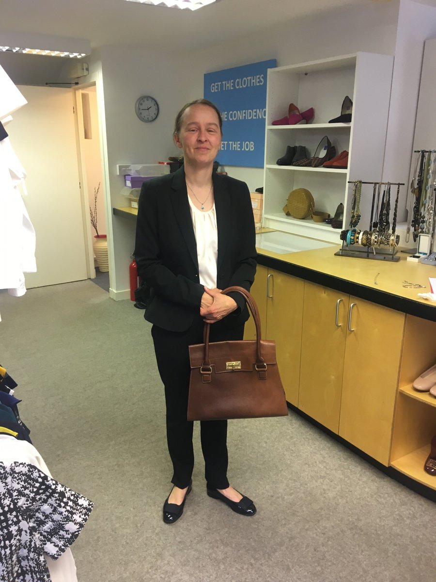 BillieHuman's tweet photo. Well I've put my weekly bids in on #Edinburgh #KeyToChoice for a #home I'm not holding my breath Been #LockedOut #homeless #roughsleeping #punched #abused for too long BUT the other picture gets #JobInterviews #Future and #respect
#Change #perspective https://t.co/2RXMItZwKs