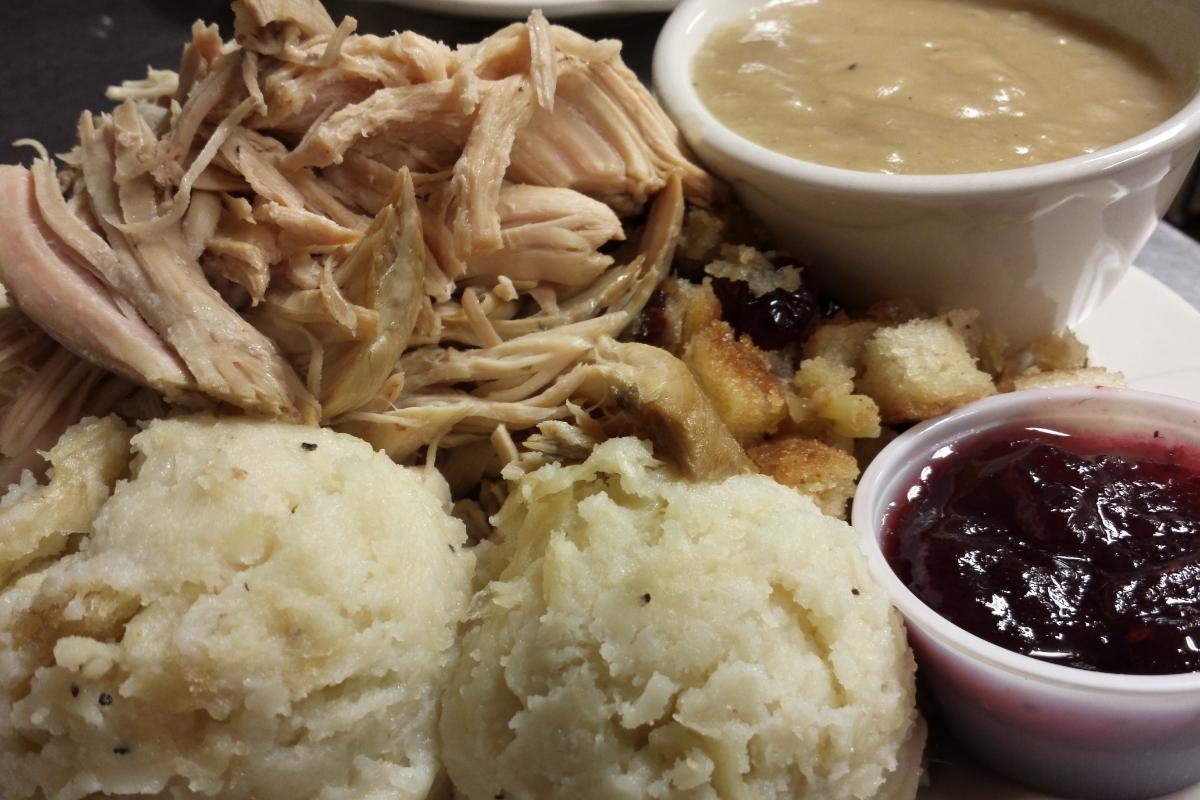 AlleghenyCreper's tweet photo. We call this "Thanksgiving practice." https://t.co/mRzPnyLWcy