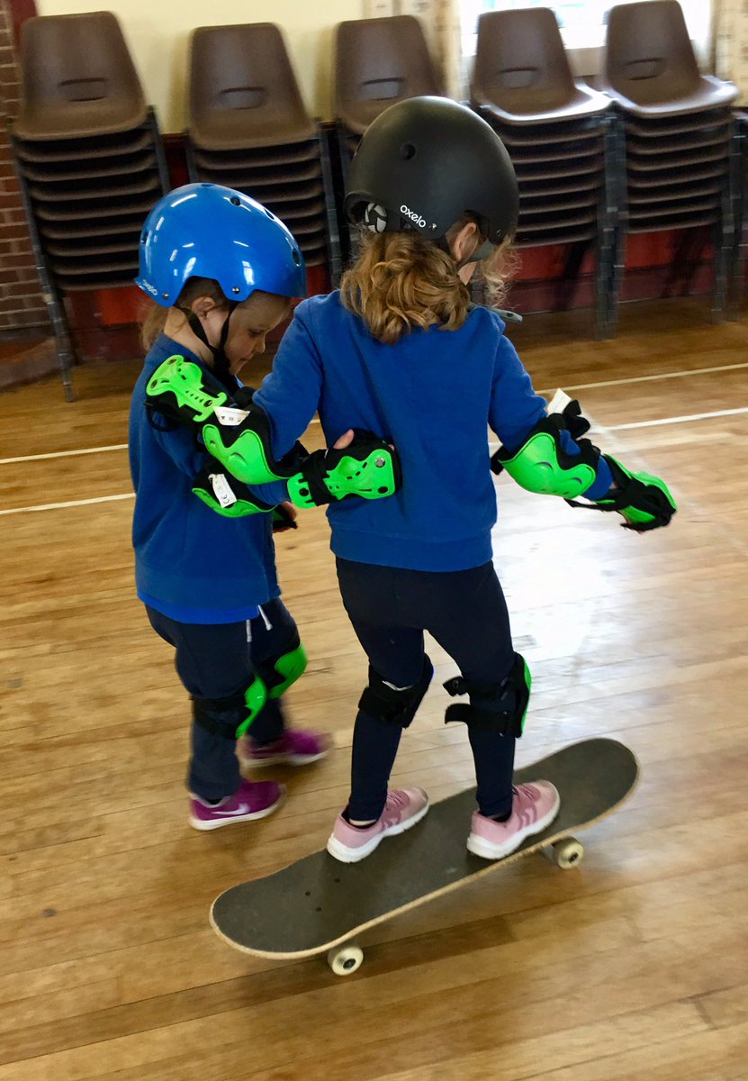 hackforthschool's tweet photo. Just a wonderful day with Lauren & John @outdooredco #primaryPE #Curriculumchallenge #mixedageteaching #wellbeing https://t.co/kgReffdTcr
