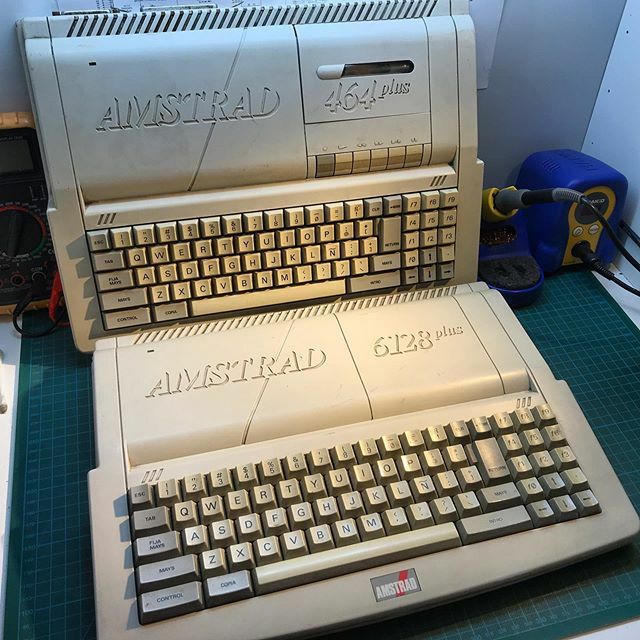 NoelsRetroLab's tweet photo. My mission for the next couple of days: Take these two dinged up, faulty Amstrad Pluses and combine them to come up with a single, working, good-looking one 😃.
#retrocomputer #computerrepair #computerrestorations #amstrad #amstradplus #amstrad464plus… https://t.co/gfEMBiZ8ao https://t.co/nsE2fY3fhs