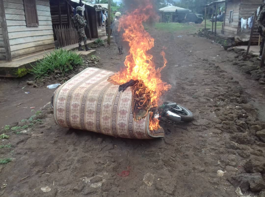 Fombat2's tweet photo. As Yaounde #Dialogues ends today 04.10.19, #Genocide sees a new phase
[04/10 17:09] +237: Very serious shooting going on since 3am in #Bali Nyonga.  15 amour cars surrounding  Bali. Pray for Bali people. Killing is ongoing as we speak. @10DowningStreet
@BorisJohnson @UN
#Genocide https://t.co/Y4vFnPMRz4