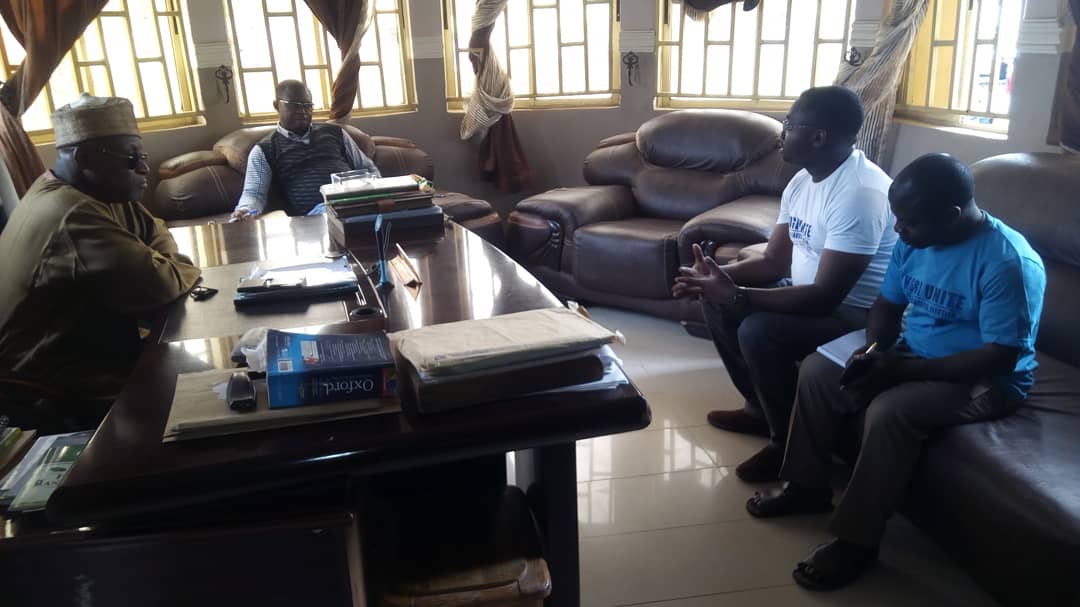 cajrrights's tweet photo. Stakeholder visit to NURTW Kogi, under the @nevrng project. We chatted with the chairman on the role of NURTW in ensuring peace as #KogiDecides2019. 
The #NEVR project is in collaboration with @IFES1987 @USAID &amp; @UKaid https://t.co/bMo4th3kZW