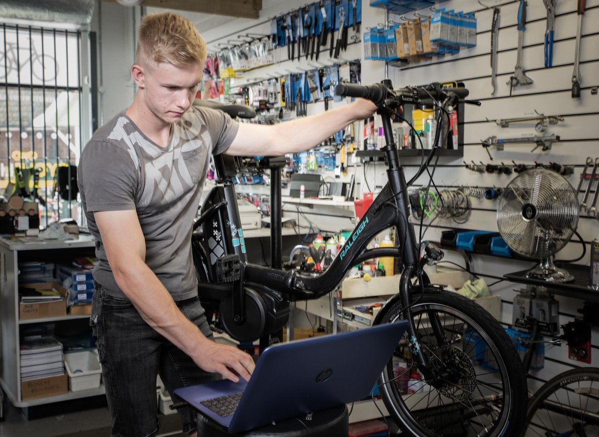 CycleLifeEastDv's tweet photo. Our cycling service is designed to give you the support you need. No need to worry about your bike, just enjoy the ride knowing that it's been serviced by the professionals at CycleLife East Devon.
https://t.co/jcYjizDjtZ
CycleLifeEastDevon#Servicing #cycling  #servicing https://t.co/nINBDIb32s