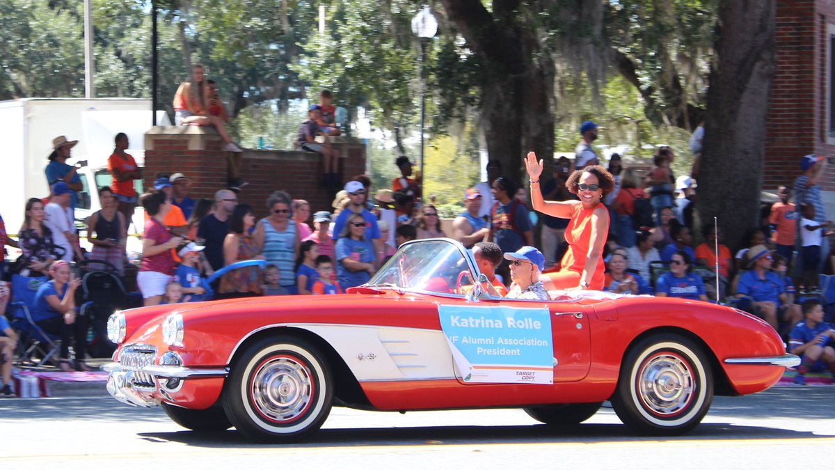 ufalumni's tweet photo. Our #UFAlumni Association President, Katrina Rolle, in the #UFParade! π
#GoGators #BEATAuburn #UFHomecoming https://t.co/jyanJ1HDEO