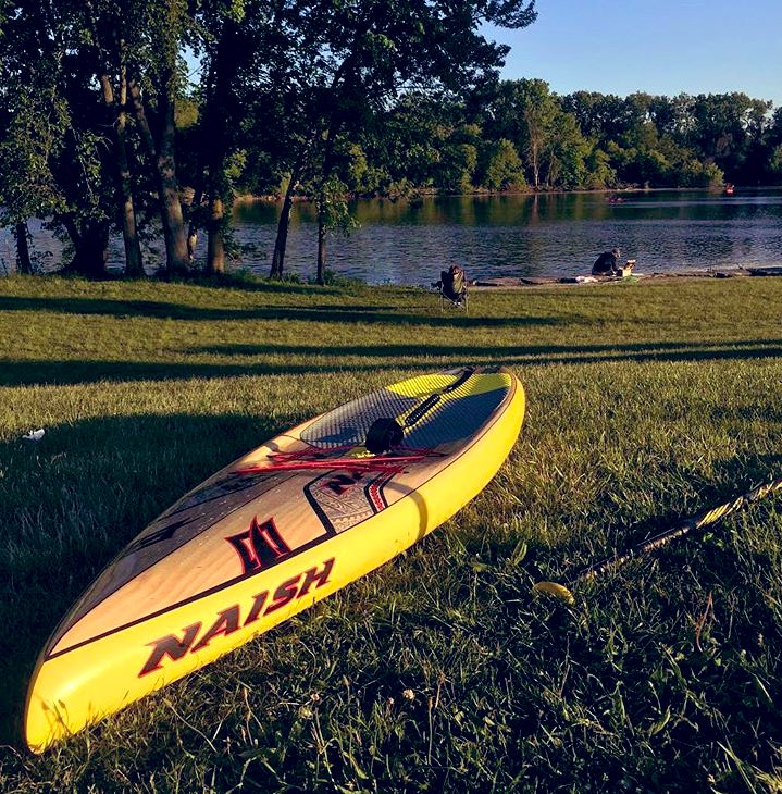 Weapon of Choice‽ With another wet &amp; muddy <a href="/ChiCrossCup/">ChicagoCyclocrossCup</a> ahead, would the SUP be faster 🤔 #chicrosscup