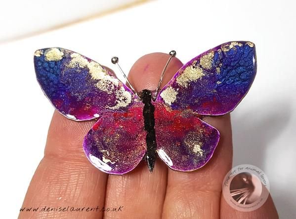 This handmade purple butterfly brooch - sold to a collector. buff.ly/356qK8Q #handmade #oneofakind #butterflybrooch #uniquegifts #jewellery