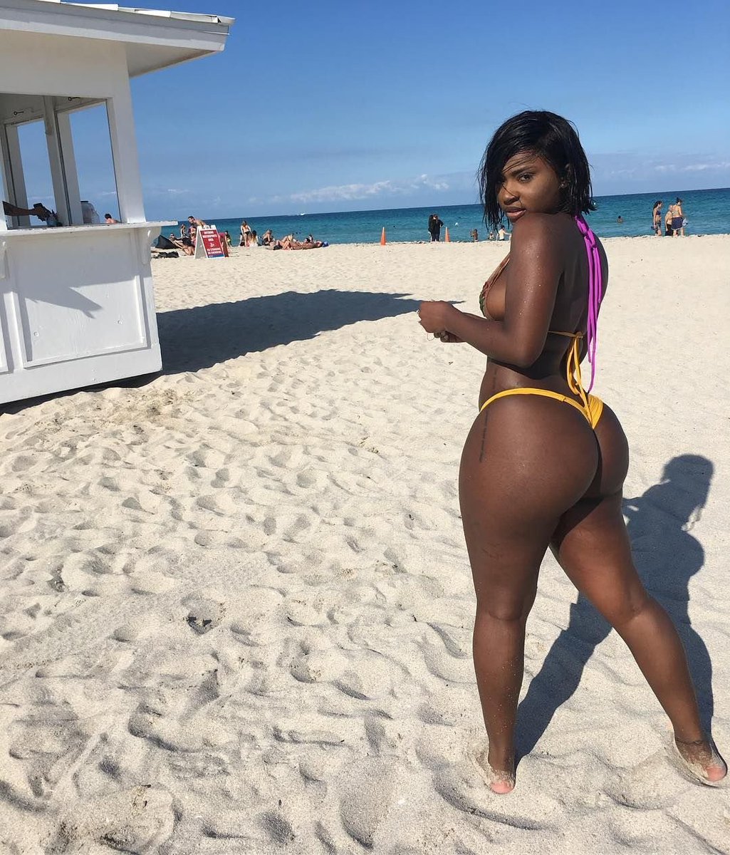 Am I The Only Black Man Who Don't Like Big Booty, Hipsthick Girls