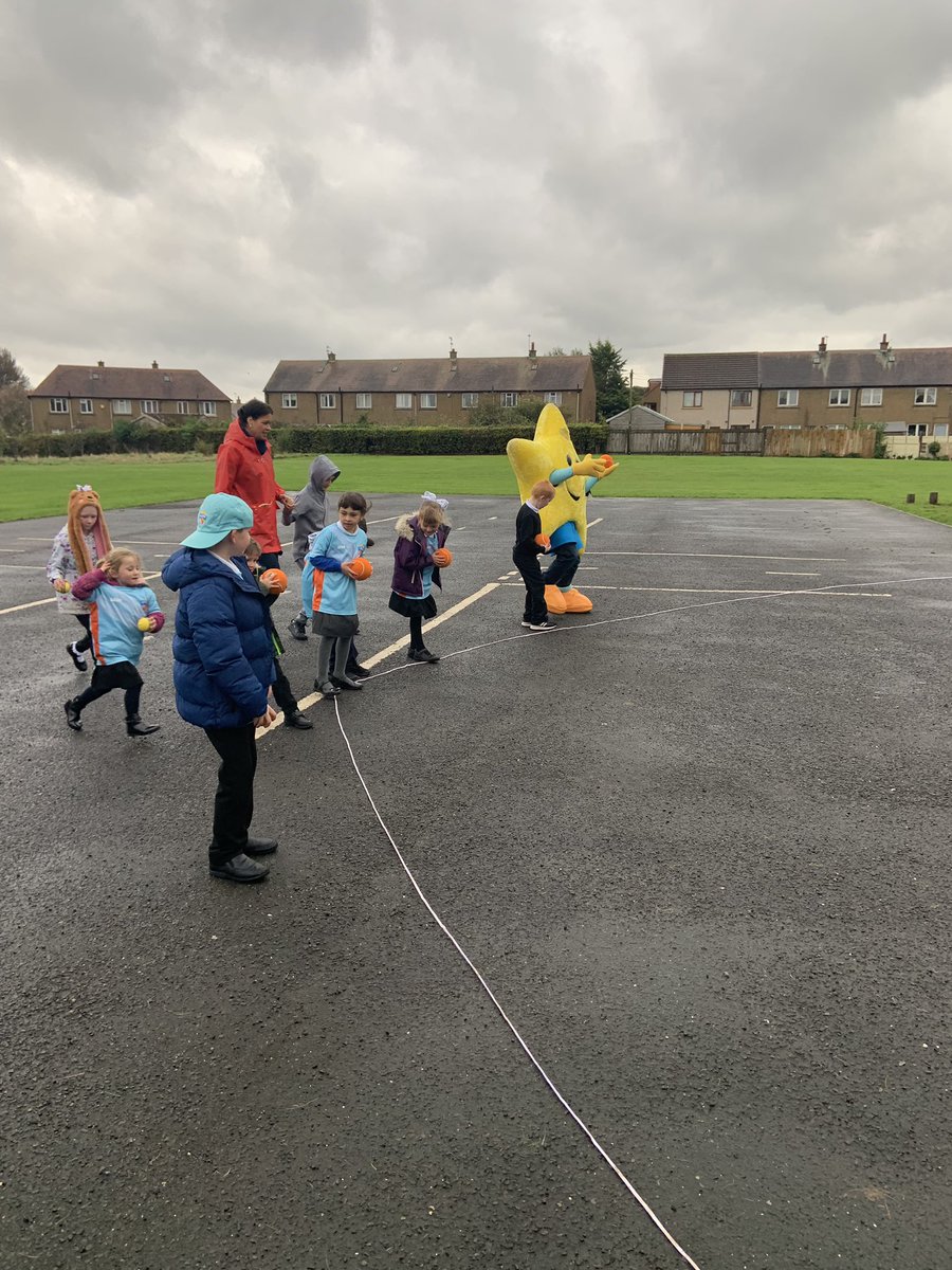 CFVCricket's tweet photo. Our Secretary got fully immersed in his role today ππ Top Class Twinkle π @allstarscricket @WestquarterCC @StirlingCCC @CallanderCC @StennyJuniors @linlithgowcc @dounecricket #StModansCC @CricketBeyond https://t.co/qinKwSbg6X
