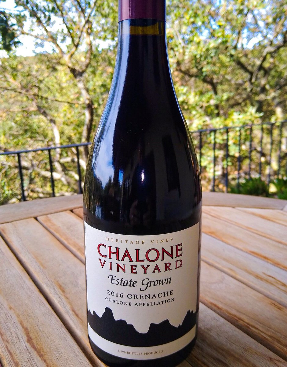 Happy #NationalTacoDay! Our 2016 Grenache is delicious with beef tacos!