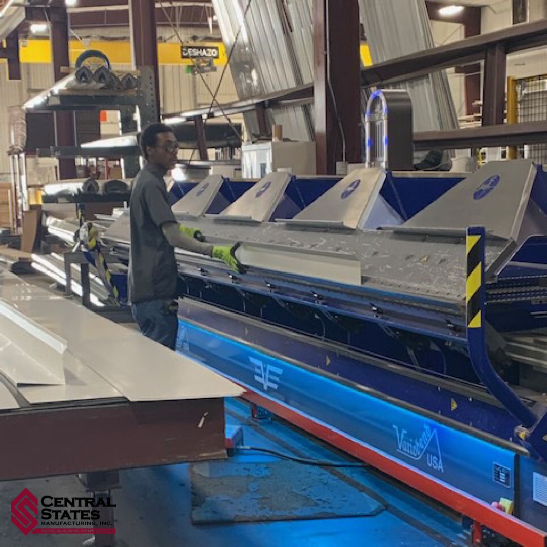 SiouxMetro's tweet photo. With our state-of-the-art equipment, as long as it is safe, we can bring your vision to life; one bend at a time. #SDMFGWeek https://t.co/td2hi4JFJN