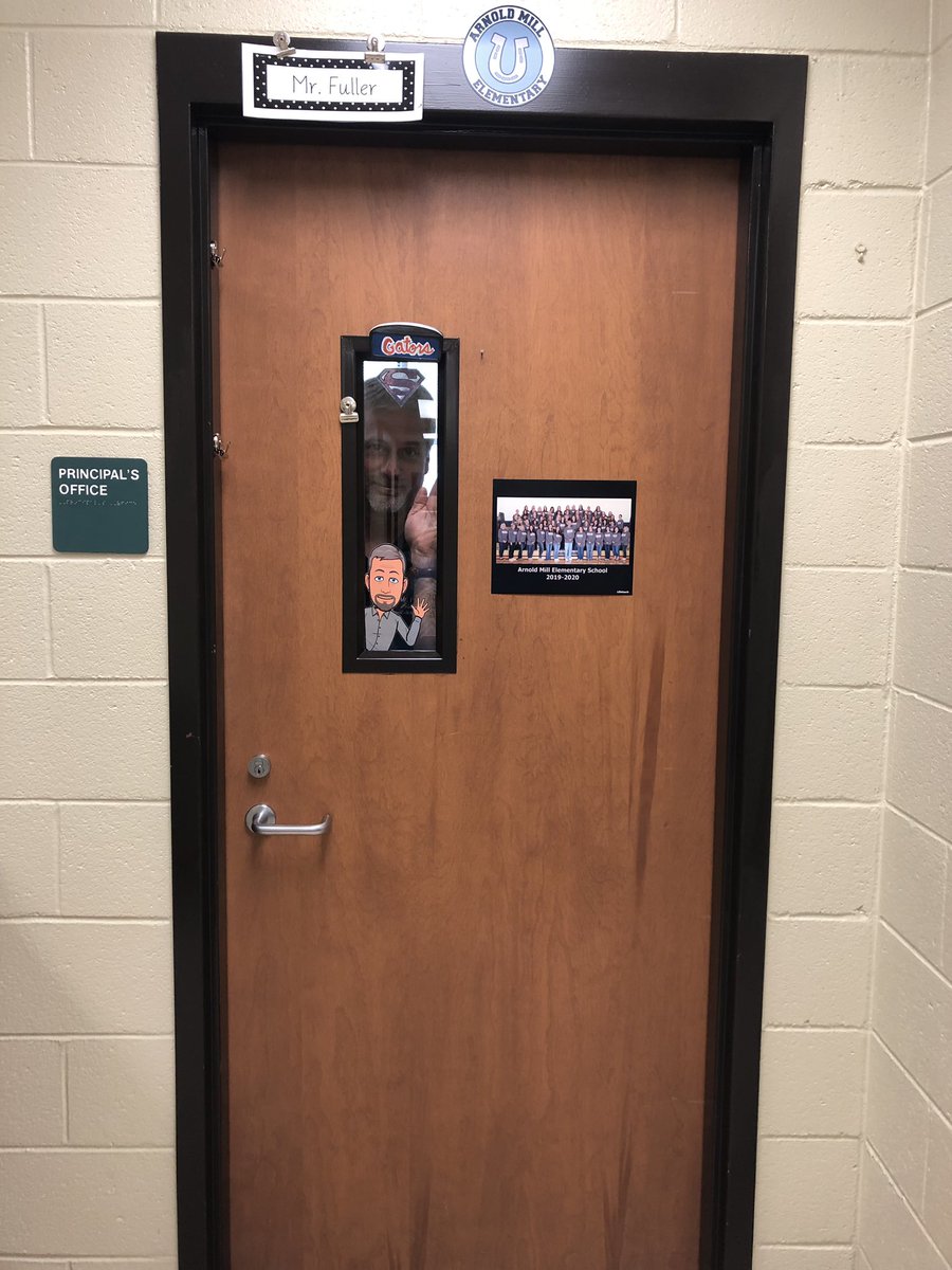fullerinthird's tweet photo. Principal Fuller waving us into the weekend! @CherokeeSchools @ArnoldMillES1 https://t.co/zLXZJcxnzg