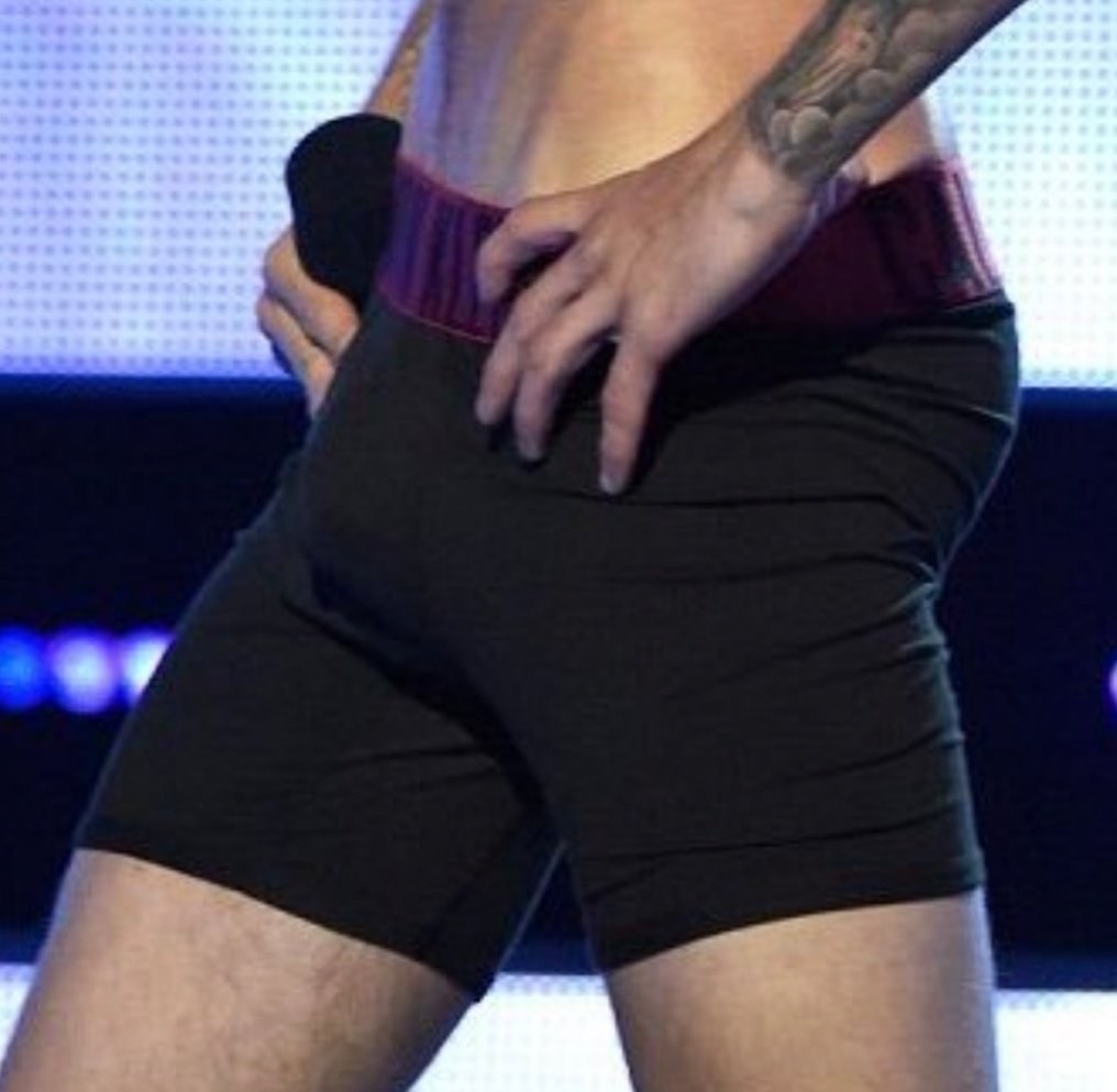 31. Justin Bieber bulge. 