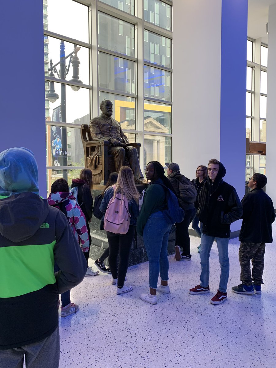 Angela Bunkowsky tweet media