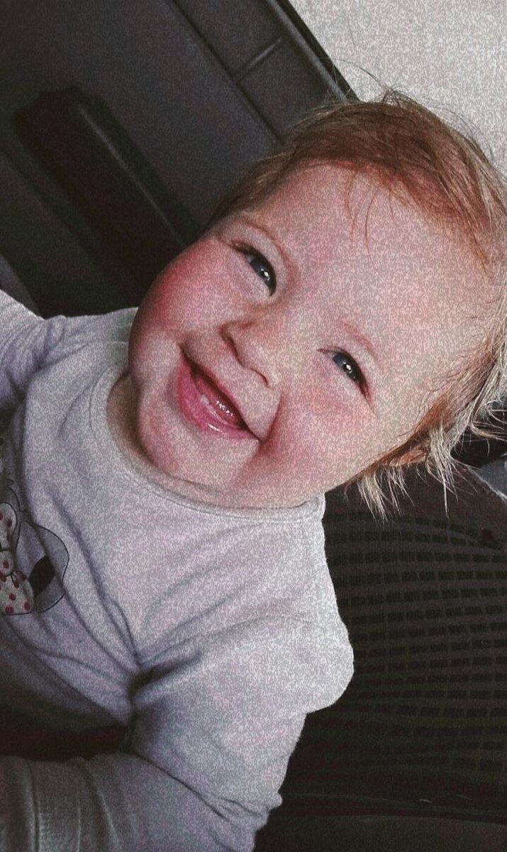 Tefaaniaa1's tweet photo. Gracias alma por aparecer y enseñarme que nada es imposible, por darle color a los días nublados, y por sobre todas las cosas, por elegirme como tu mam💕💕 te amo hoy y siempre! https://t.co/OhVGZIeaKU